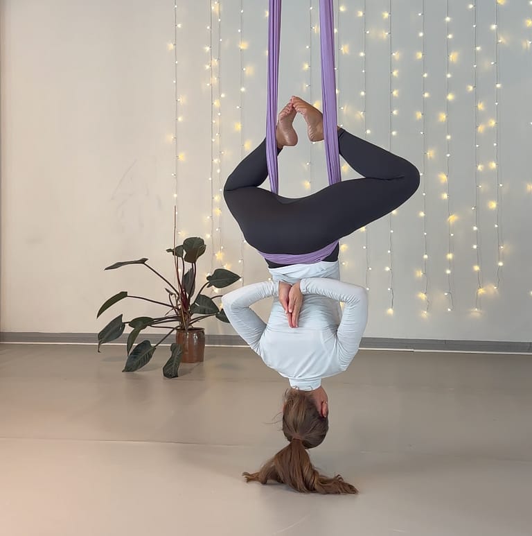 Aerial yoga hold på frederiksberg
